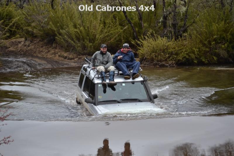Diso II cruzando el rio en neuquen 2012