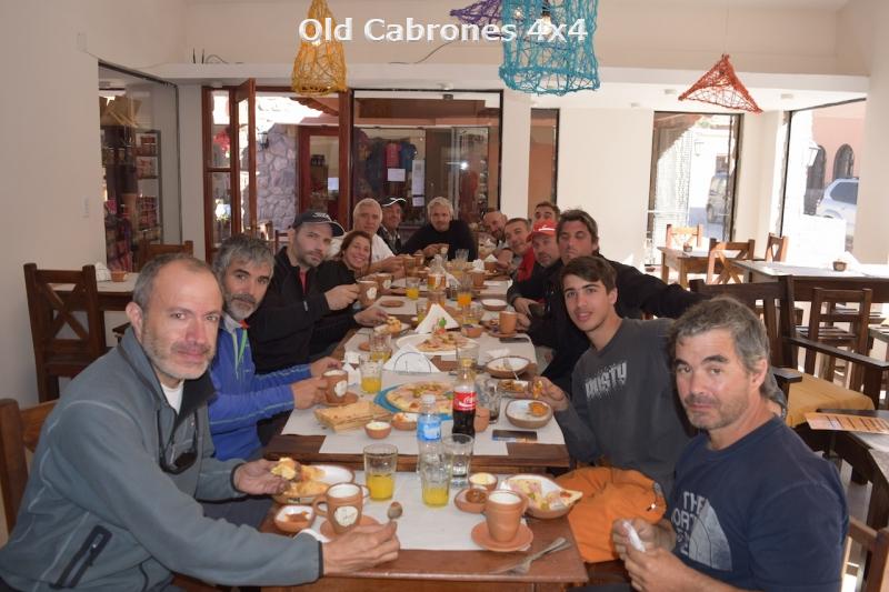 desayunando en purmamarca